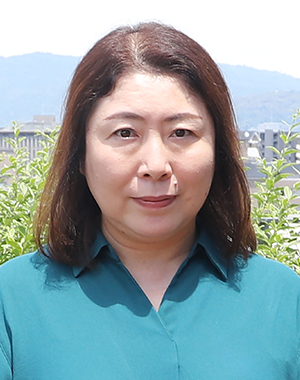 中　奈美